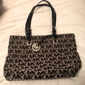 Medium Michael Kors bag